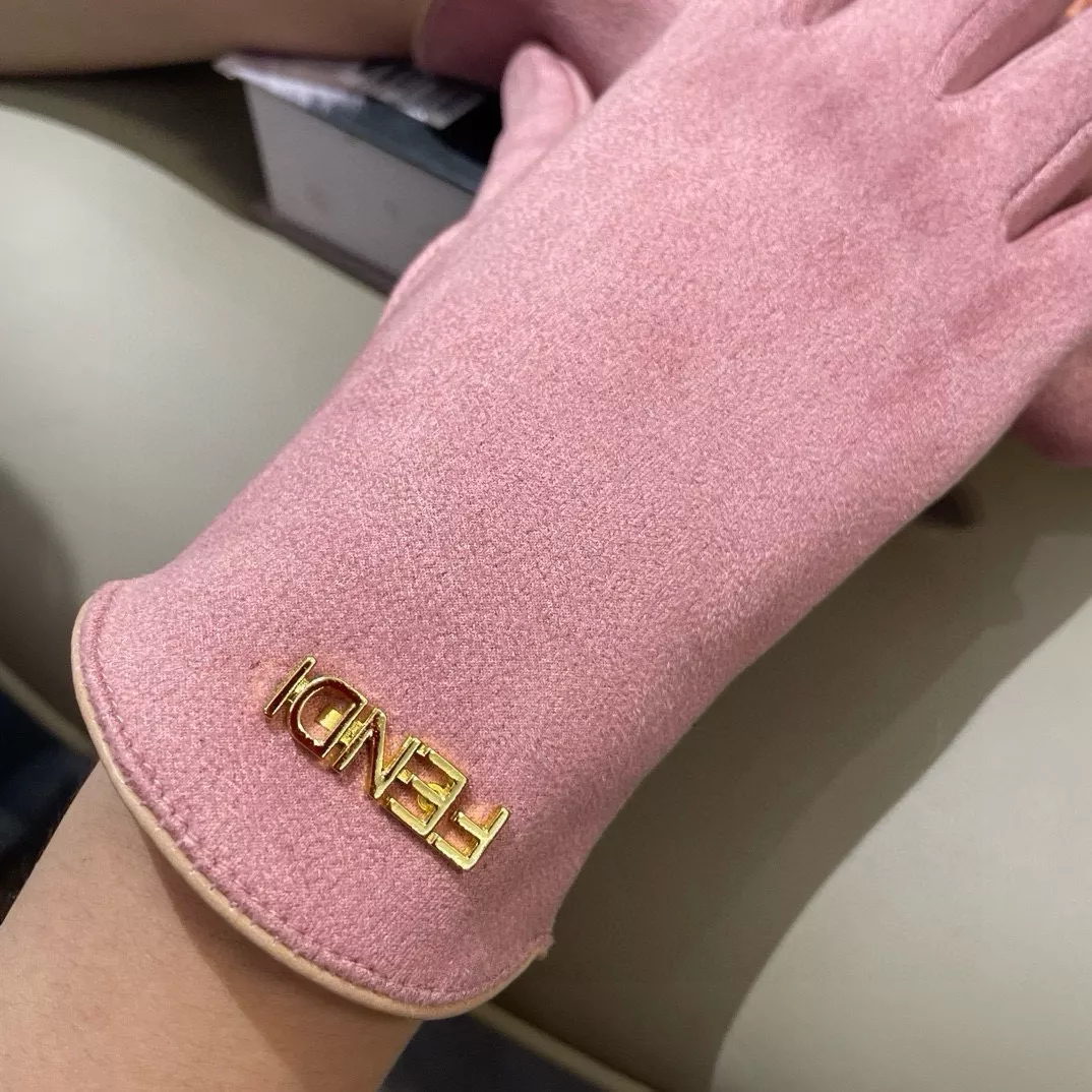 fendi gants pour femme s_1272b532